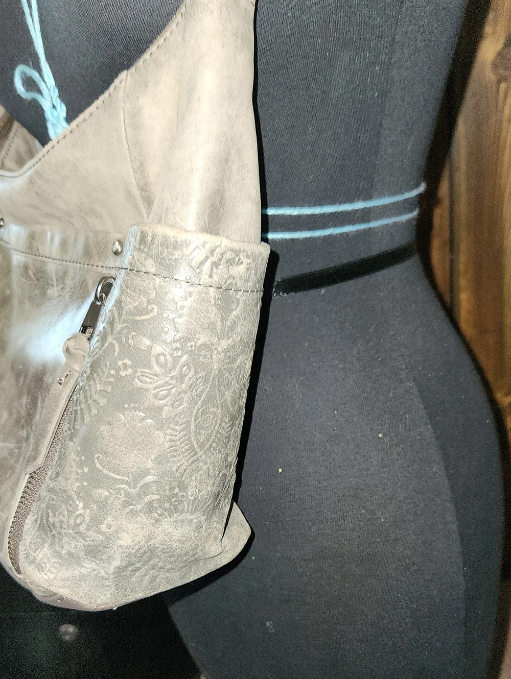 Vintage The Sak Leather Shoulder Bag